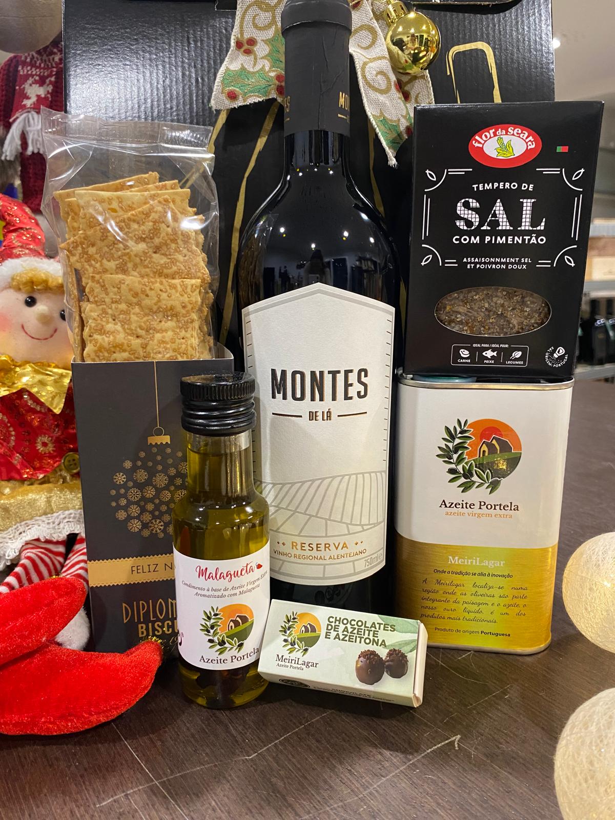 Sugestão Cabaz Natal Vinho Alentejano Tinto Reserva + Azeite + Artigos + Caixa