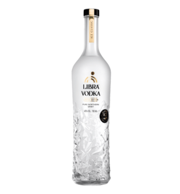Garrafa de LIBRA VODKA 0.70 com design elegante e pureza garantida, filtrada em cinco etapas.