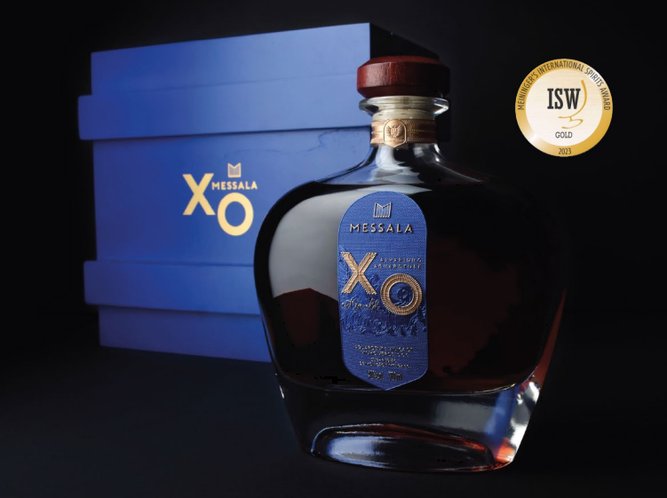 AGUARDENTE VELHA XO EXTRA OLD MESSALA ALVARINHO 0.70