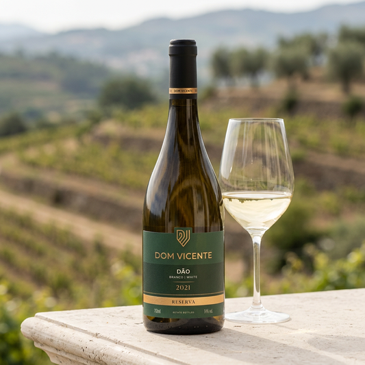 Dom Vicente Reserva Branco em ambiente comercial