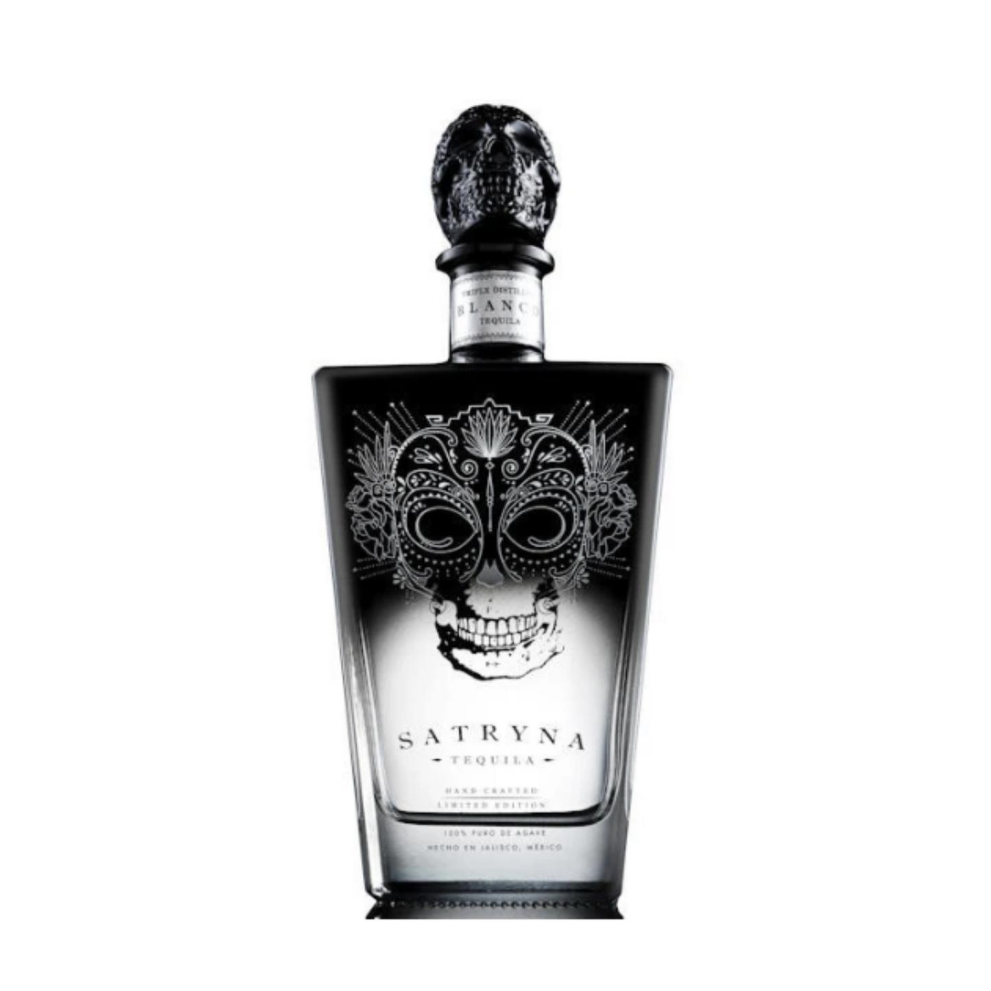 Satryna Tequila Blanco 0.70 Ultra Premium - garrafa decorada com design de caveira, estilo elegante e sofisticado.