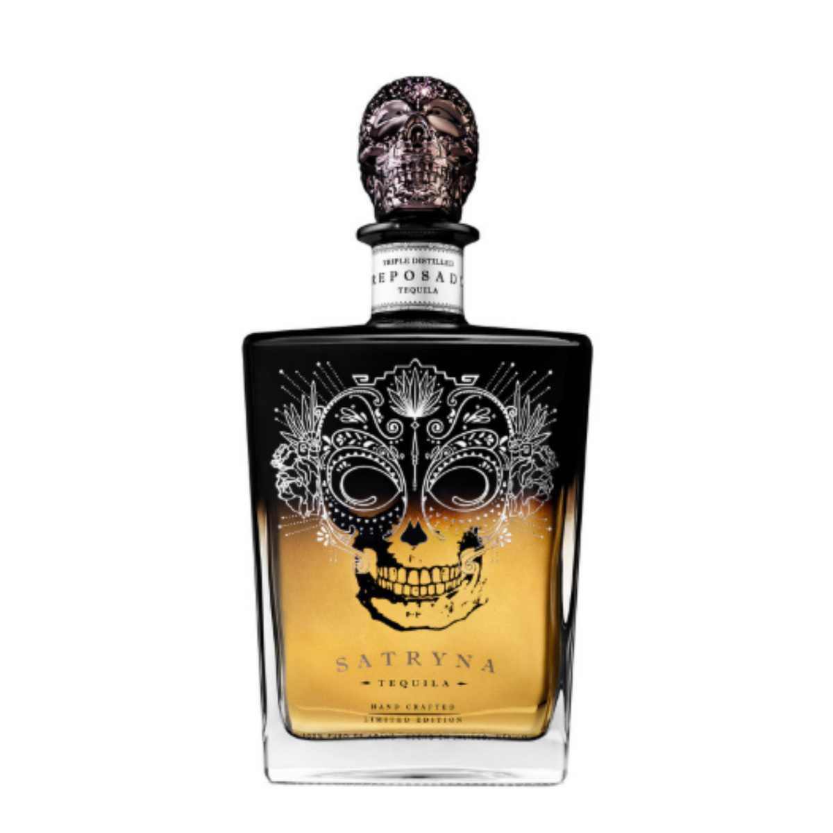 Garrafa de Satryna Tequila Reposado 0.70 38%, com design de caveira ornamentada.